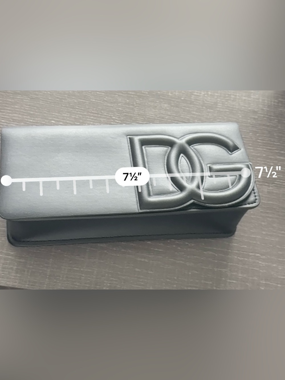 Dolce & Gabbana Black Leather DG magnetic Clutch - Picture 7 of 8
